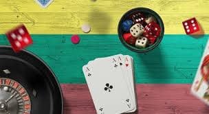 မြန်မာ Football Sportsbook ကို မိုဘိုင်းမှ ကစားနေသောပုံ